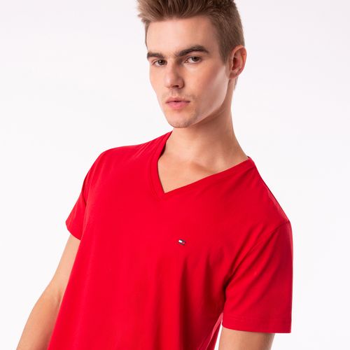 Camiseta Essential Gola V