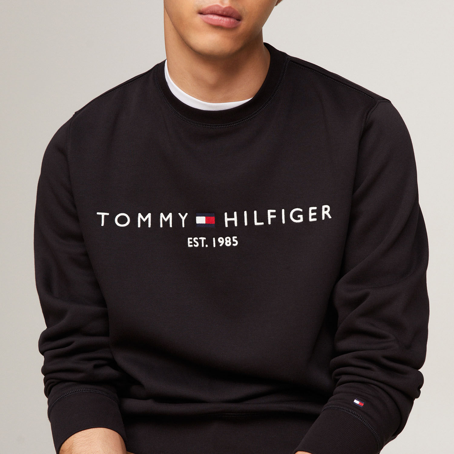 Moletom Logo Clássico Gola C | Tommy Hilfiger