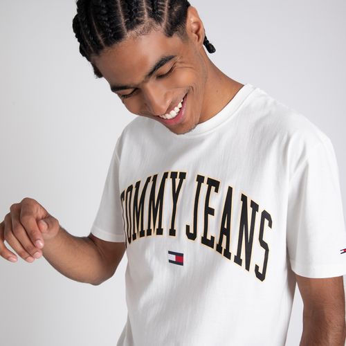 Camiseta Logo Varsity Dourado Tommy Jeans