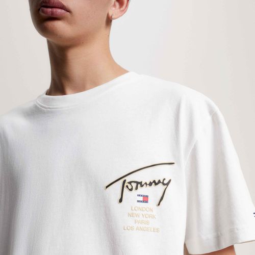 Camiseta Clássica Signature 3D Tommy Jeans