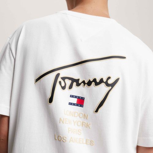 Camiseta Clássica Signature 3D Tommy Jeans