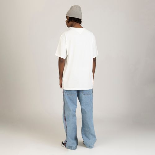 Camiseta Logo Oval Oversized Tommy Jeans X High