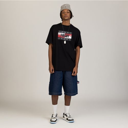 Camiseta Bandeira Oversized Tommy Jeans X High