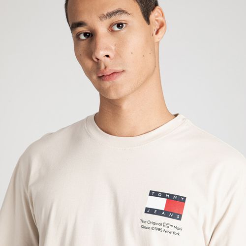 Camiseta Bandeira Clássica Tommy Jeans