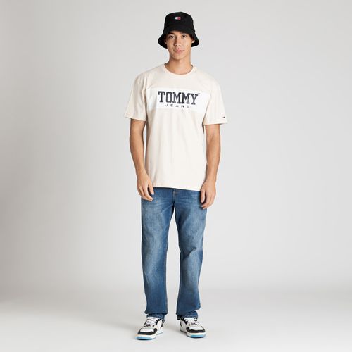 Camiseta Logo Constrastante Tommy Jeans