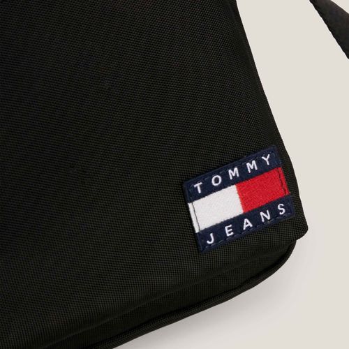 Bolsa Transversal Daily Patch Tommy Jeans