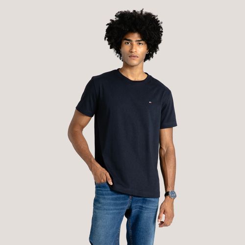 Camiseta Clássica Gola C