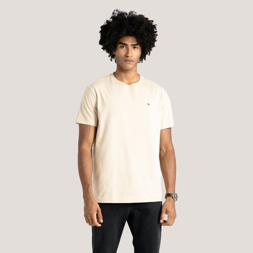 Camiseta Clássica Gola C