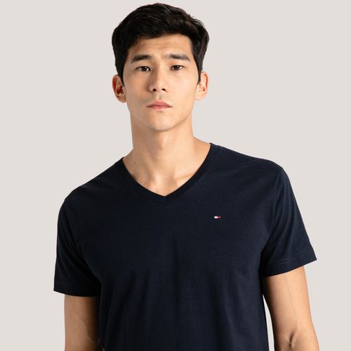 Camiseta Clássica Gola V