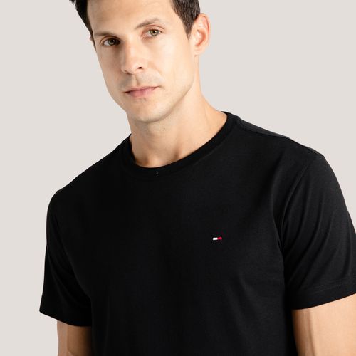 Camiseta Clássica Gola C