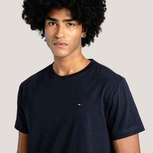 Camiseta Clássica Gola C