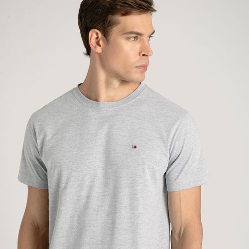 Camiseta Clássica Gola C