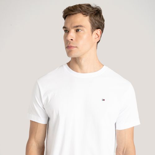 Camiseta Clássica Gola C