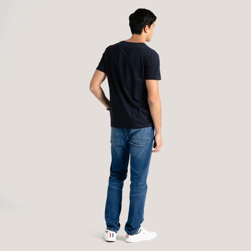 Camiseta Clássica Gola V