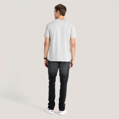 Camiseta Clássica Gola C