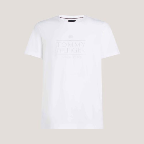 Camiseta Logo Bordado Em Relevo
