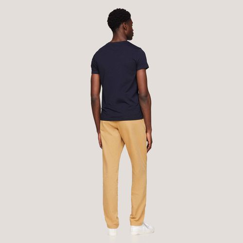 Camiseta Clássica Gola C Slim