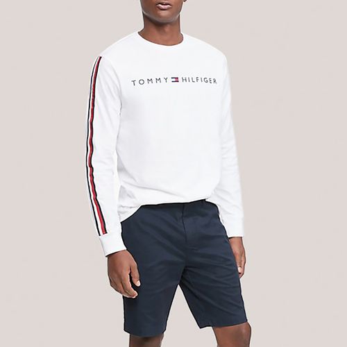 Shorts Chino Clássico