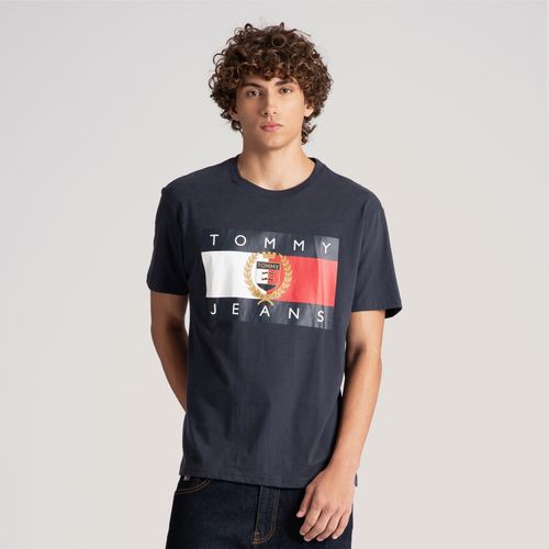Camiseta Bandeira Brasão Tommy Jeans