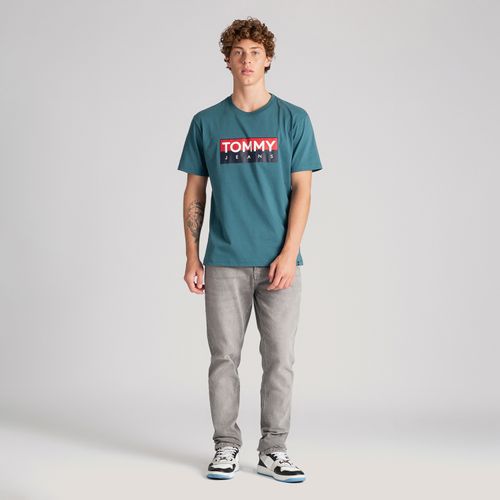Camiseta Bandeira Logo Tommy Jeans