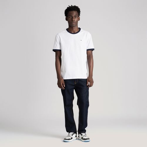 Camiseta Contraste Bandeira Tommy Jeans