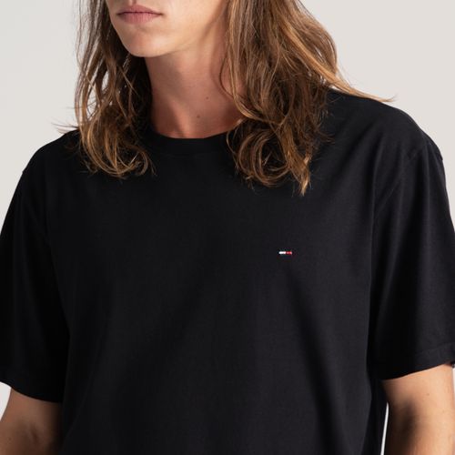 Camiseta Clássica Gola C Tommy Jeans