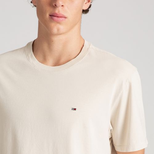 Camiseta Clássica Gola C Tommy Jeans