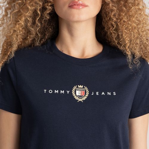 Camiseta Brasão Logo Tommy Jeans