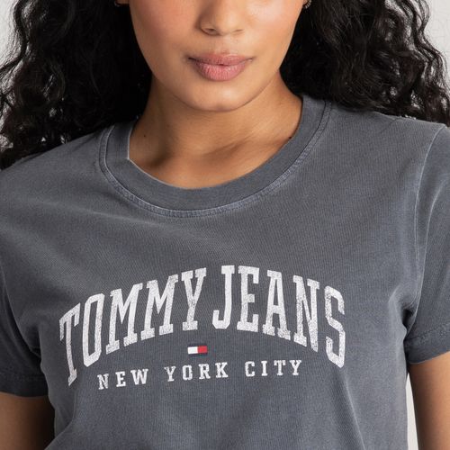 Camiseta Logo Varsity Tommy Jeans