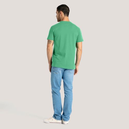 Camiseta Clássica Gola C