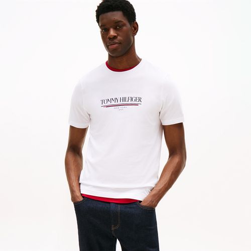 Camiseta Estampa Brand Love Gola C