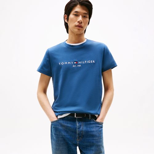 Camiseta Clássica Gola C