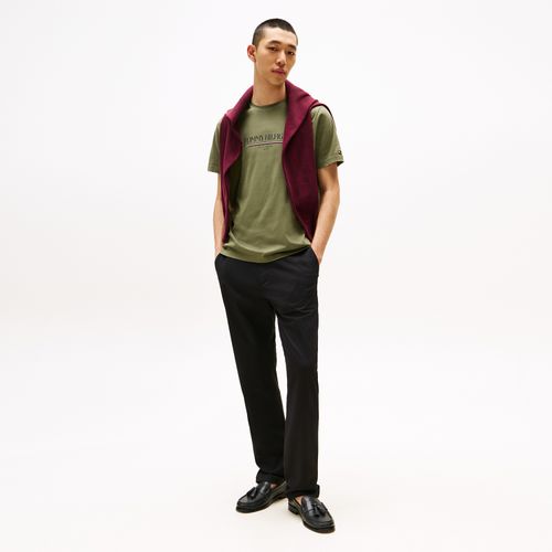 Camiseta Estampa Brand Love Gola C
