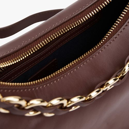 Bolsa Lua De Couro Logo Em Metal