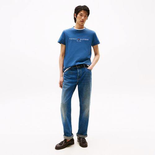 Camiseta Clássica Gola C