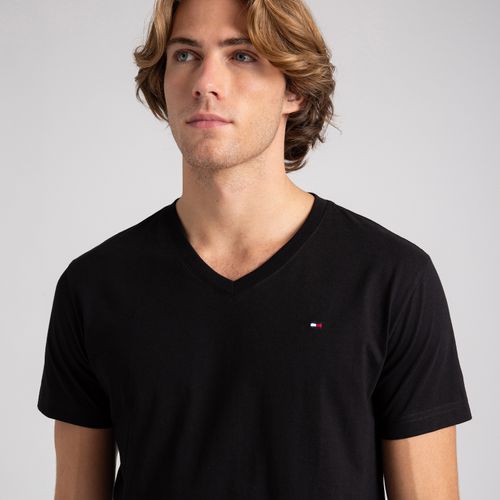 Camiseta Clássica Gola V