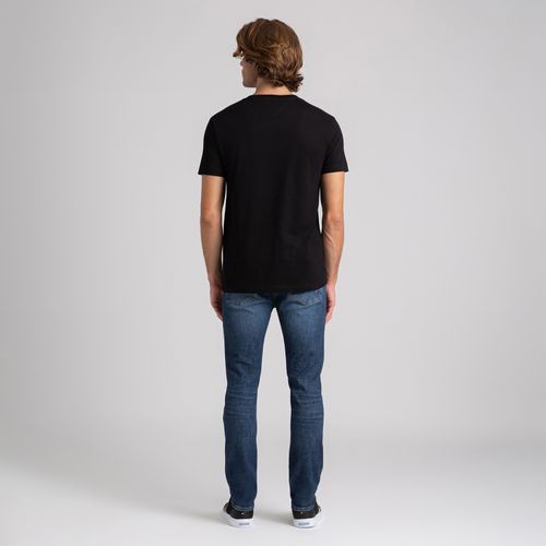 Camiseta Clássica Gola V