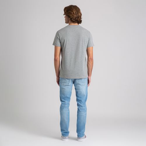 Camiseta Clássica Gola V