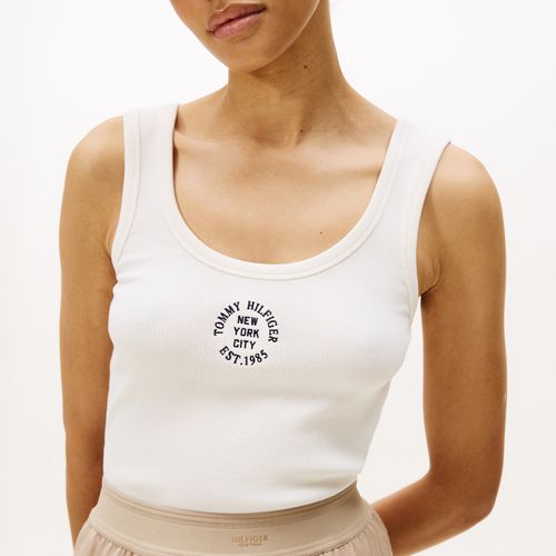 Regata Canelada Bordado Circular