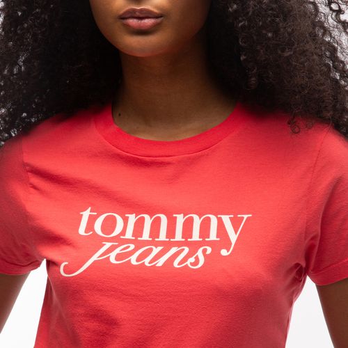 Camiseta Logo Contrastante Tommy Jeans