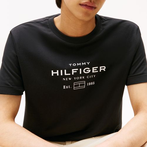Camiseta Estampa Hilfiger