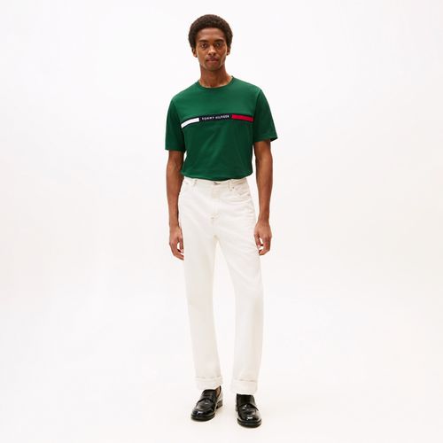 Camiseta Logo Bordado No Peito