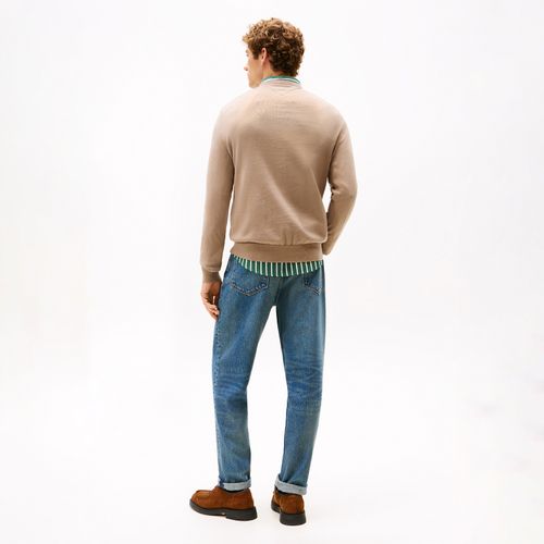 Suéter Clássico Gola C