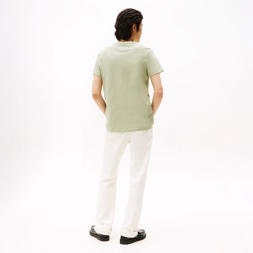 Camiseta Clássica Gola C