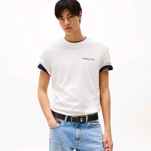 Camiseta com Gola Redonda e Logo nas Costas