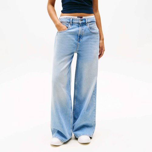 Calça Jeans Larga de Cintura Média