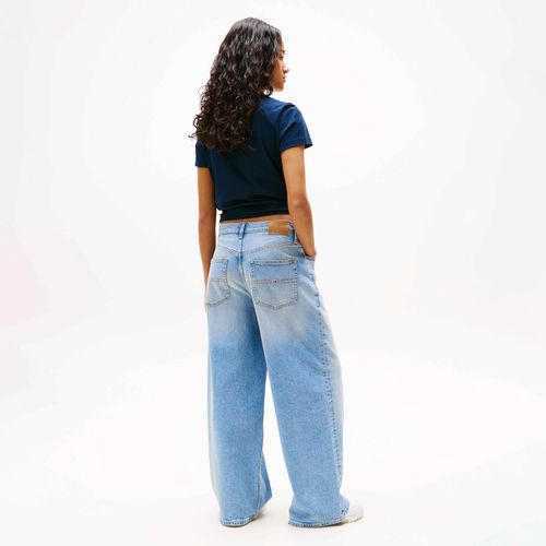 Calça Jeans Larga de Cintura Média