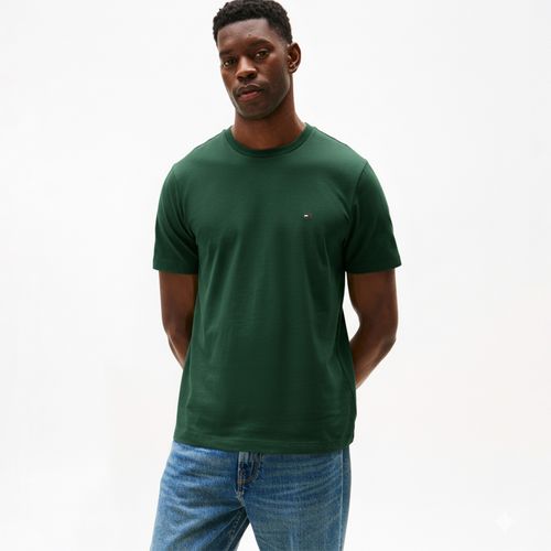 Camiseta Clássica Gola C