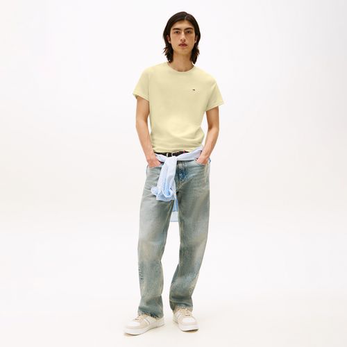 Camiseta Clássica Gola C Tommy Jeans
