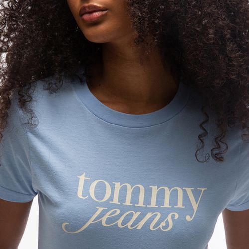 Camiseta Logo Contrastante Tommy Jeans